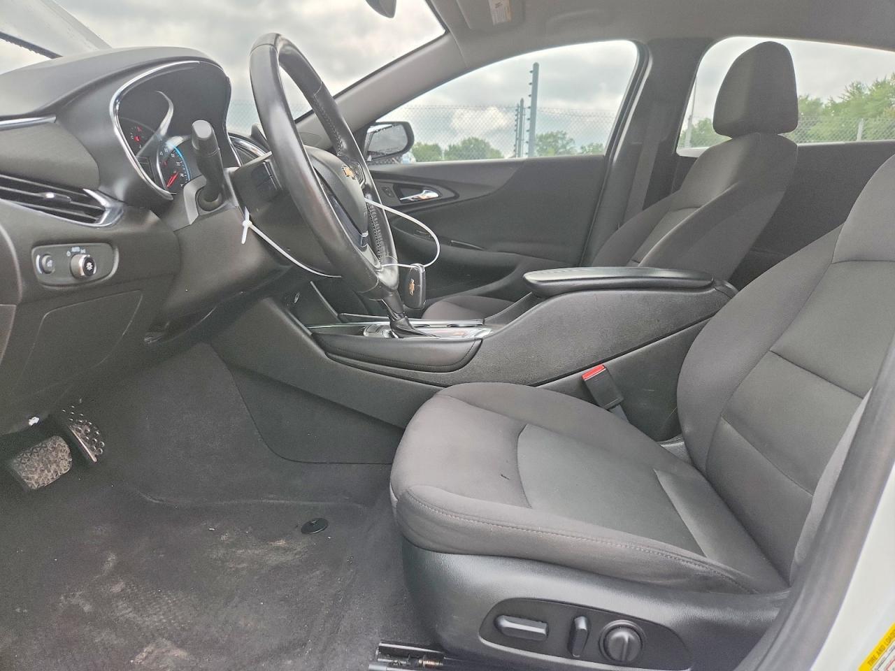 2017 Chevrolet Malibu Lt - Image 7