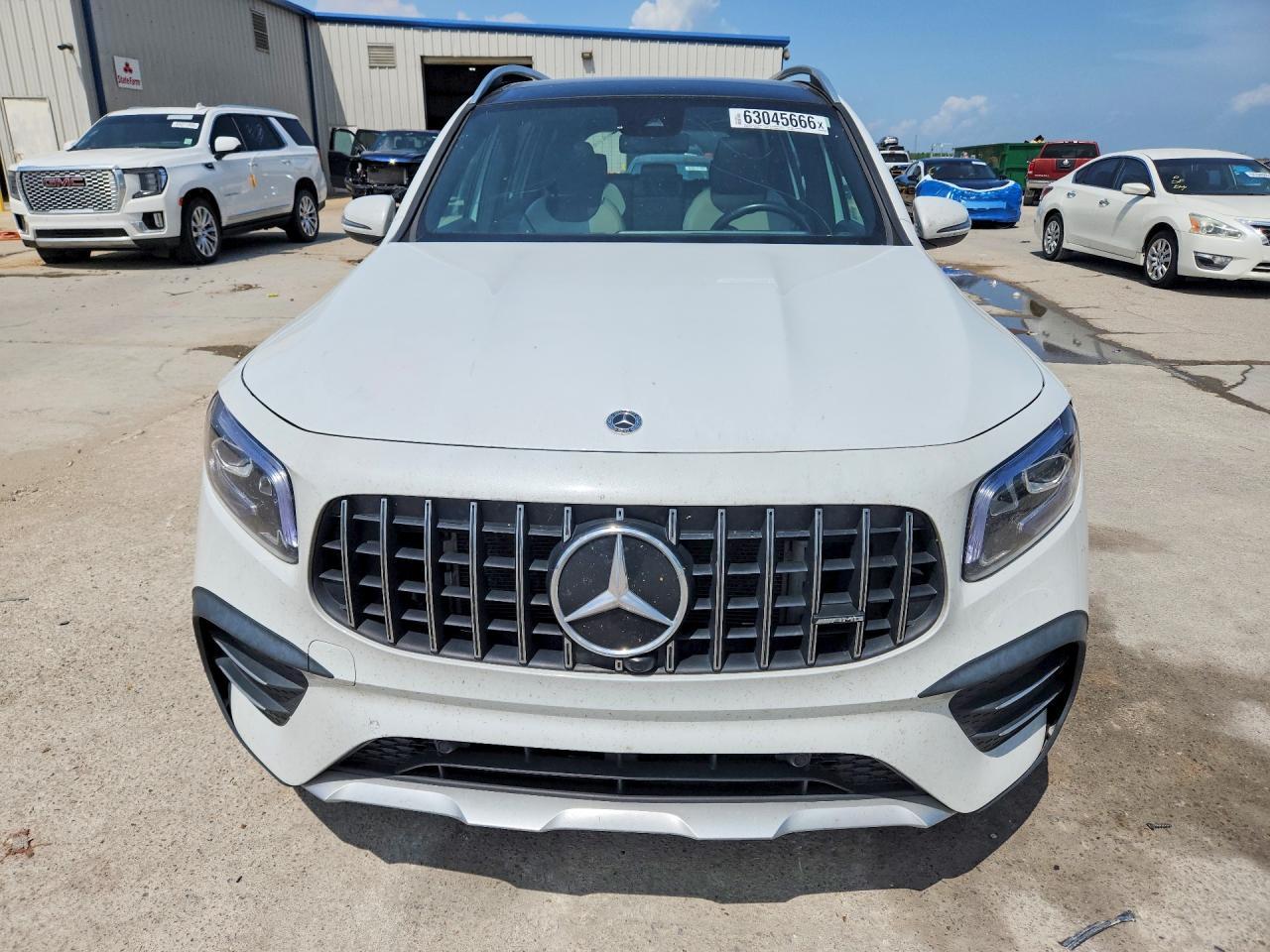 2022 Mercedes-Benz Glb Amg 35 4Matic - Фото 5