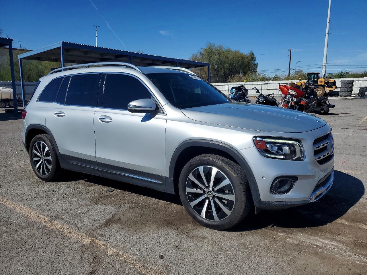 2021 Mercedes-Benz Glb 250 - Image 4