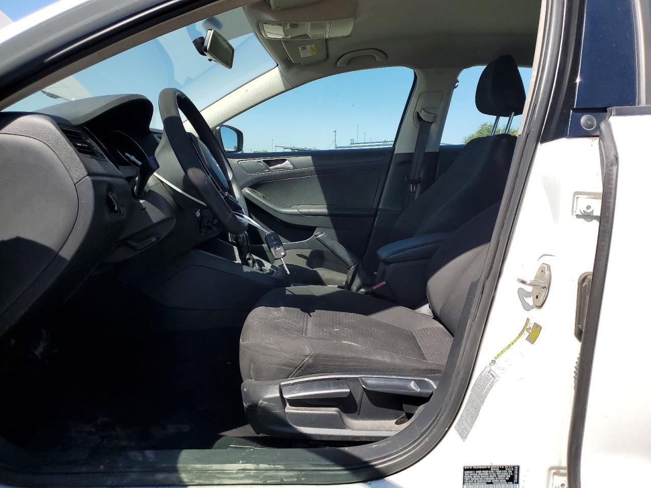 2015 Volkswagen Jetta Base - Image 7