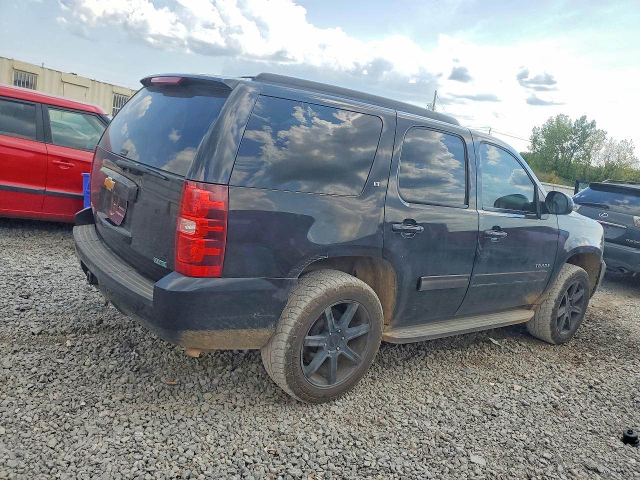 2010 Chevrolet Tahoe C1500 Lt - Фото 3