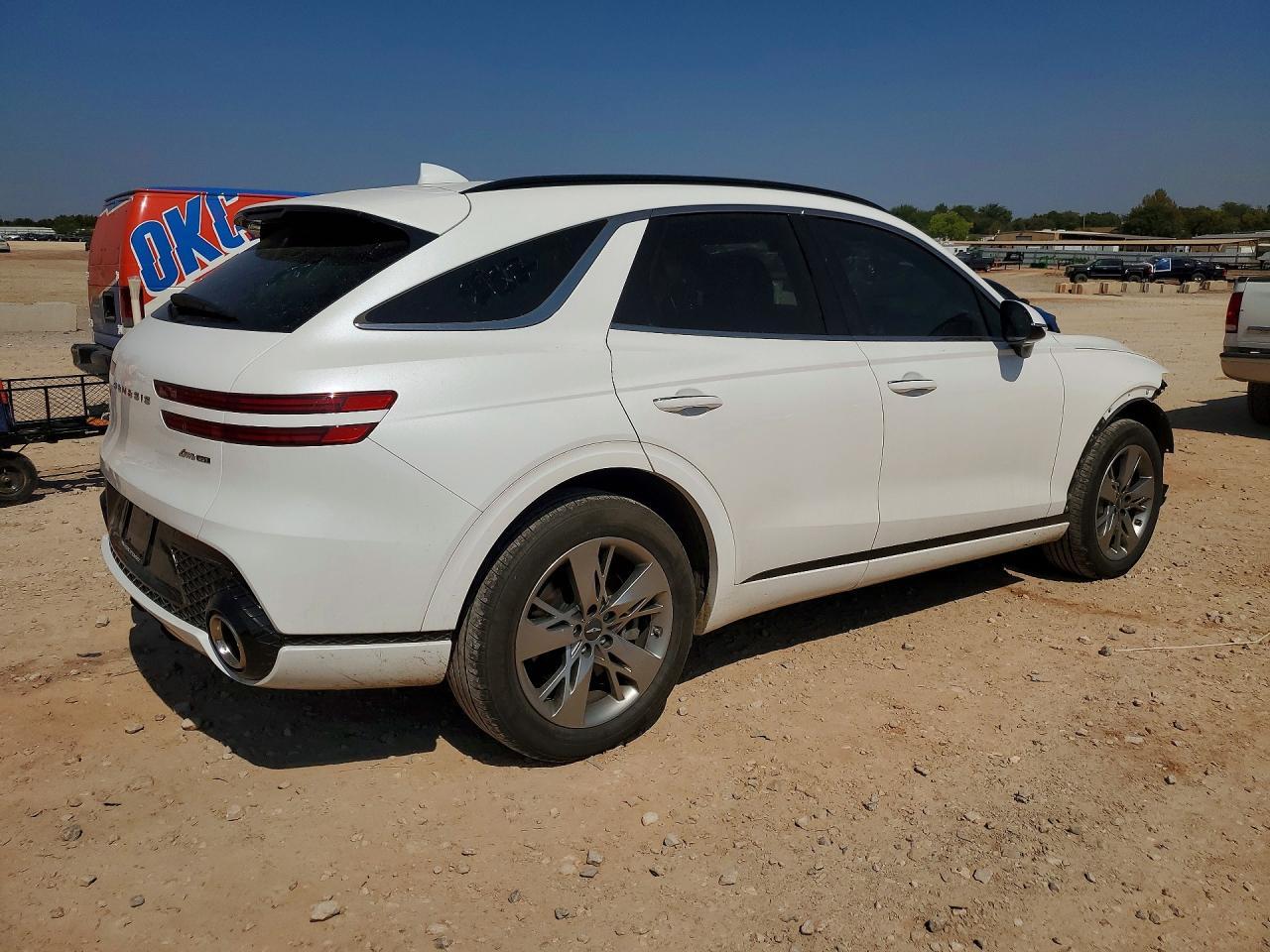 2022 Genesis Gv70 3.5T Sport - Image 3