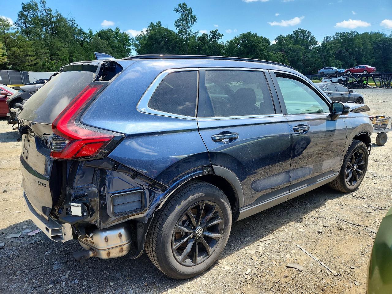 2025 Honda Cr-V Sport - Image 3