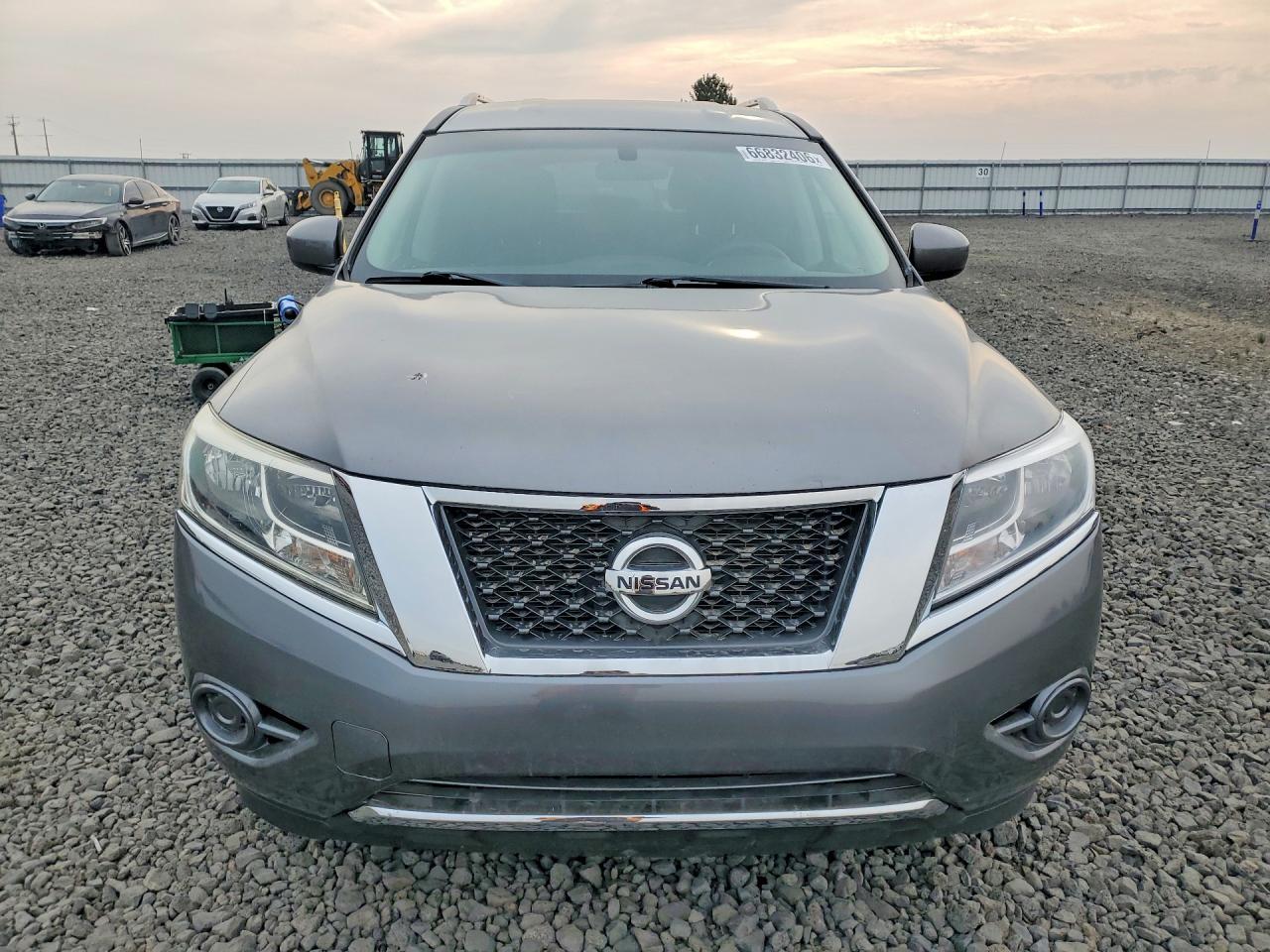 2015 Nissan Pathfinder S - Фото 5