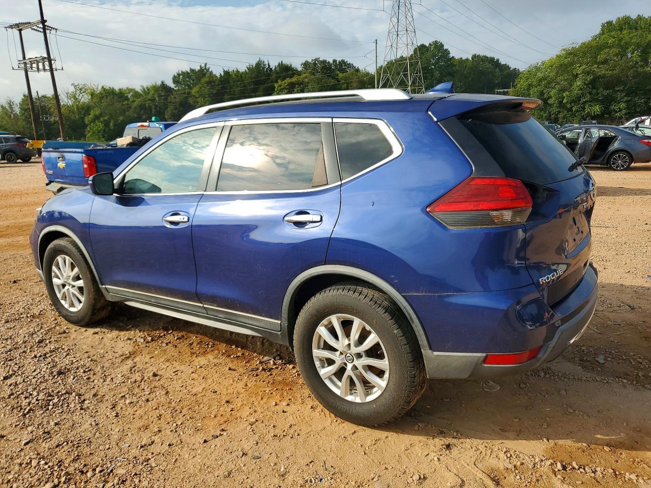 2017 Nissan Rogue S - Фото 2
