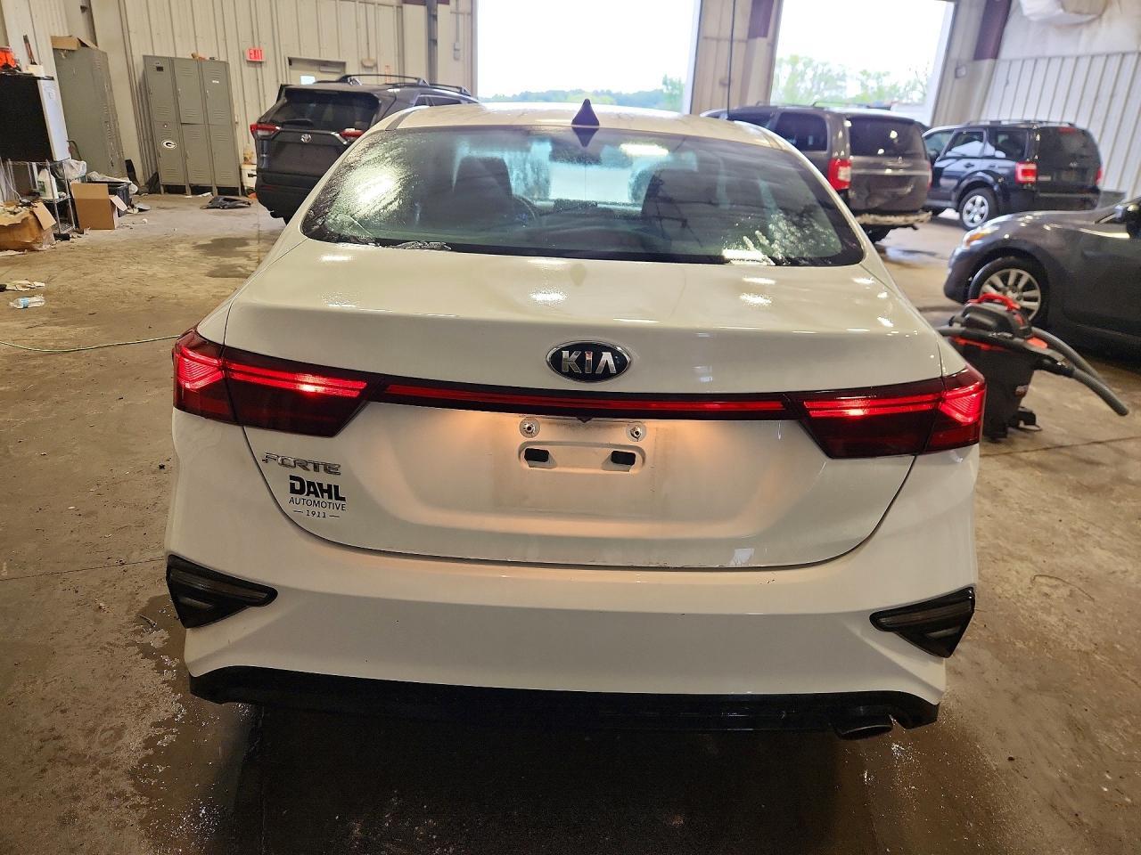 2019 Kia Forte Lxs - Фото 6