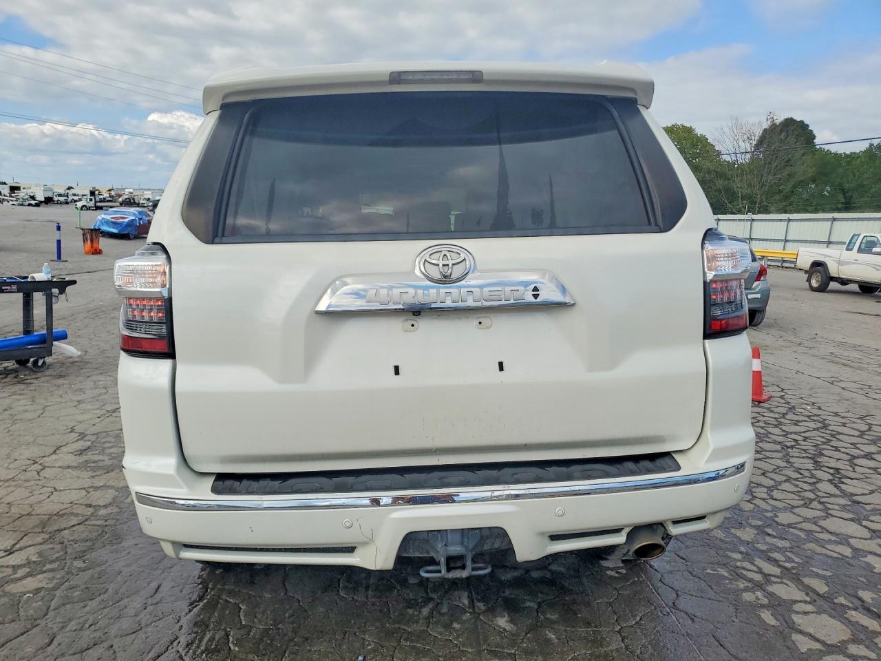 2018 Toyota 4Runner Limited - Image 6