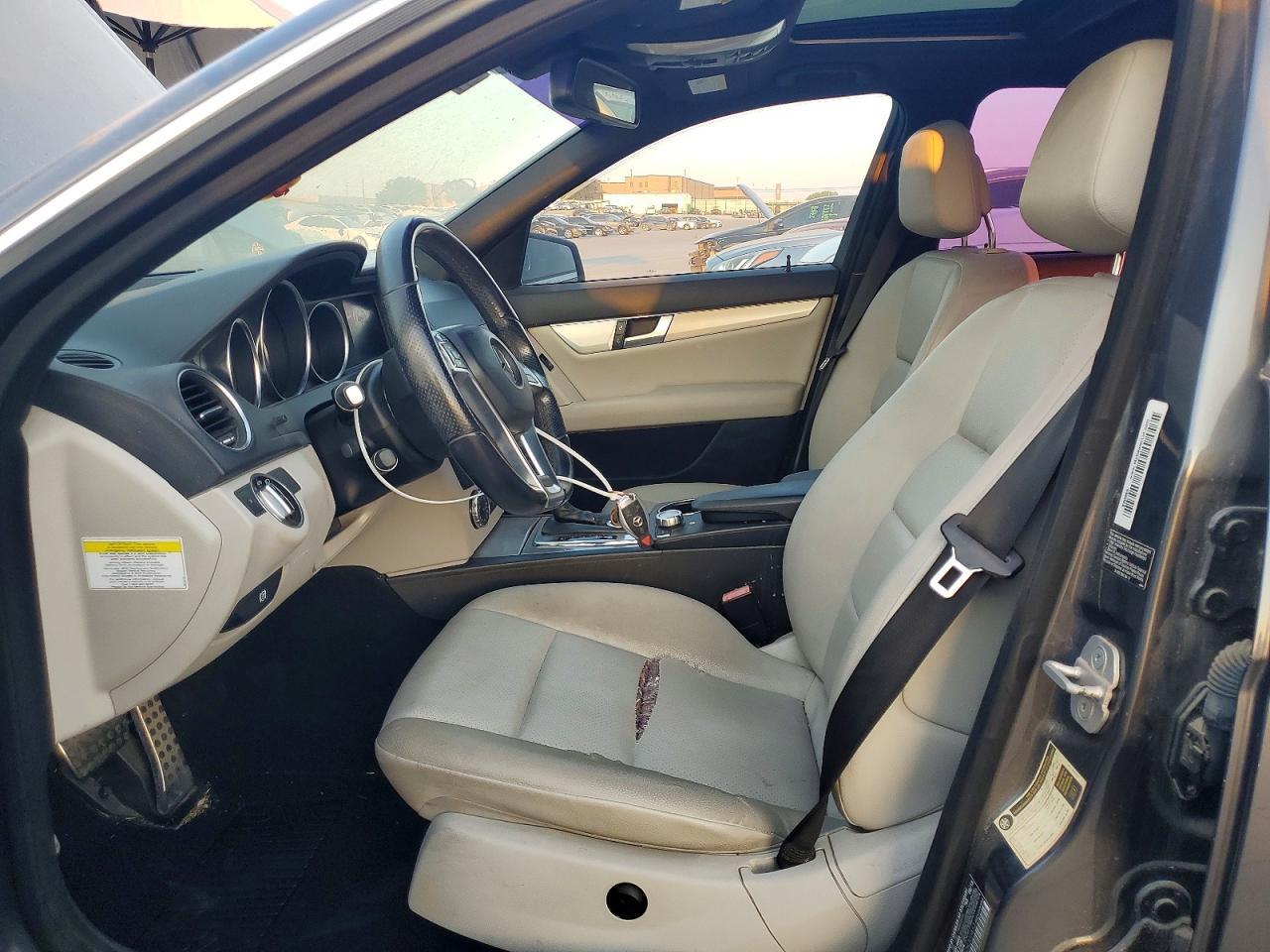 2013 Mercedes-Benz C 250 - Фото 7