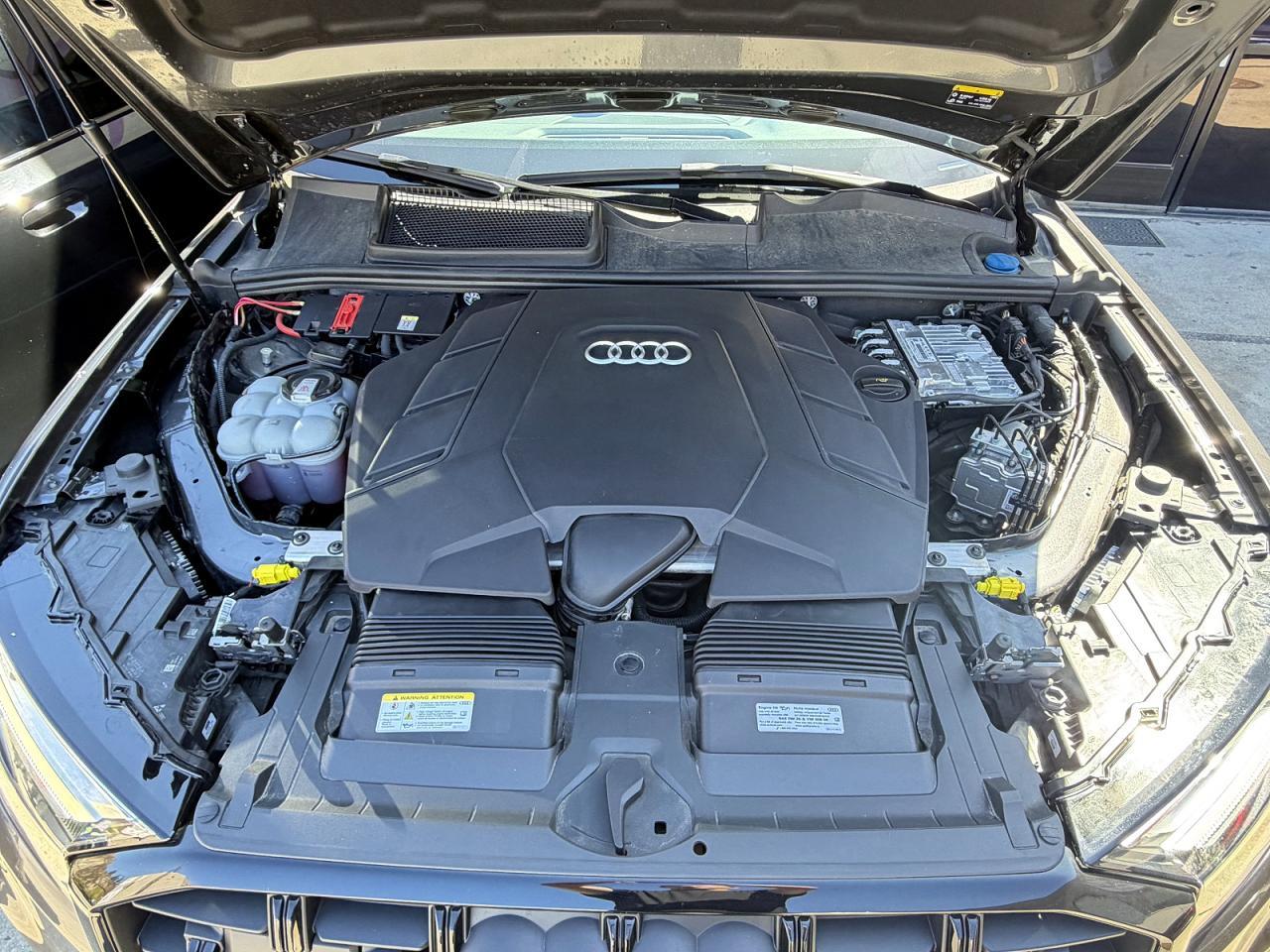 2025 Audi Q7 Premium Plus - Фото 7