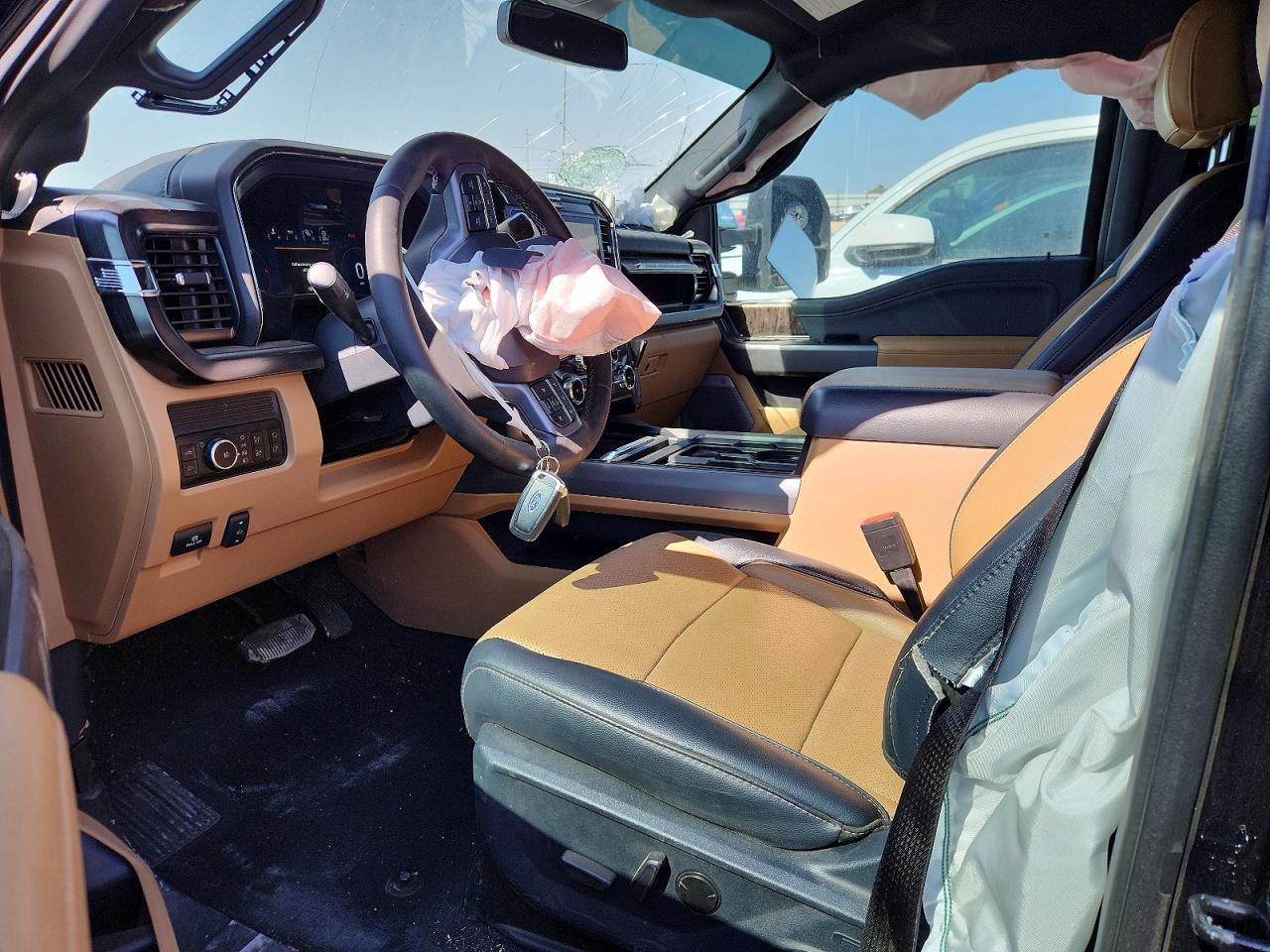 2026 Ford F350 Super Duty - Фото 7