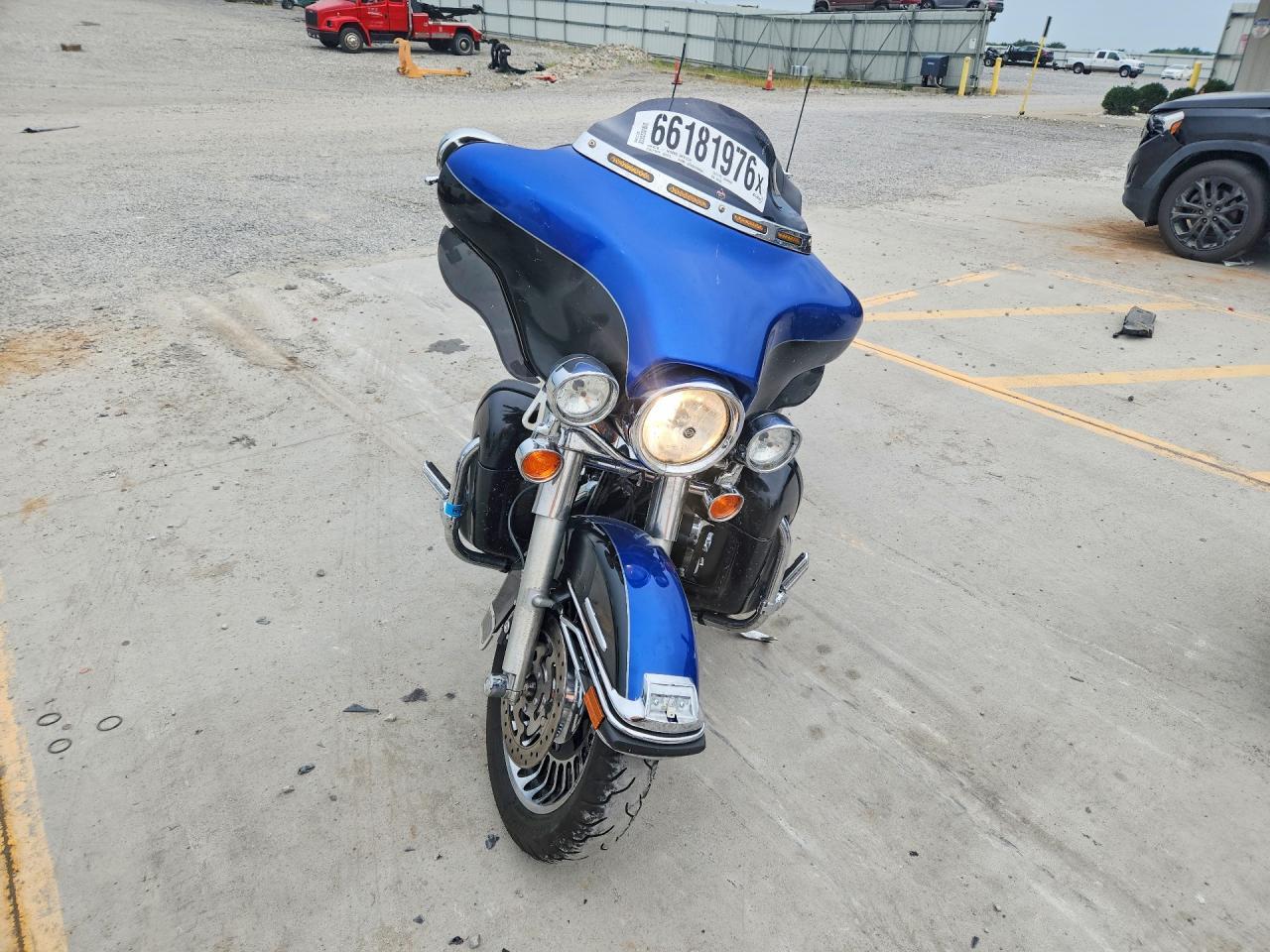 2010 Harley-Davidson Flhtk - Фото 2