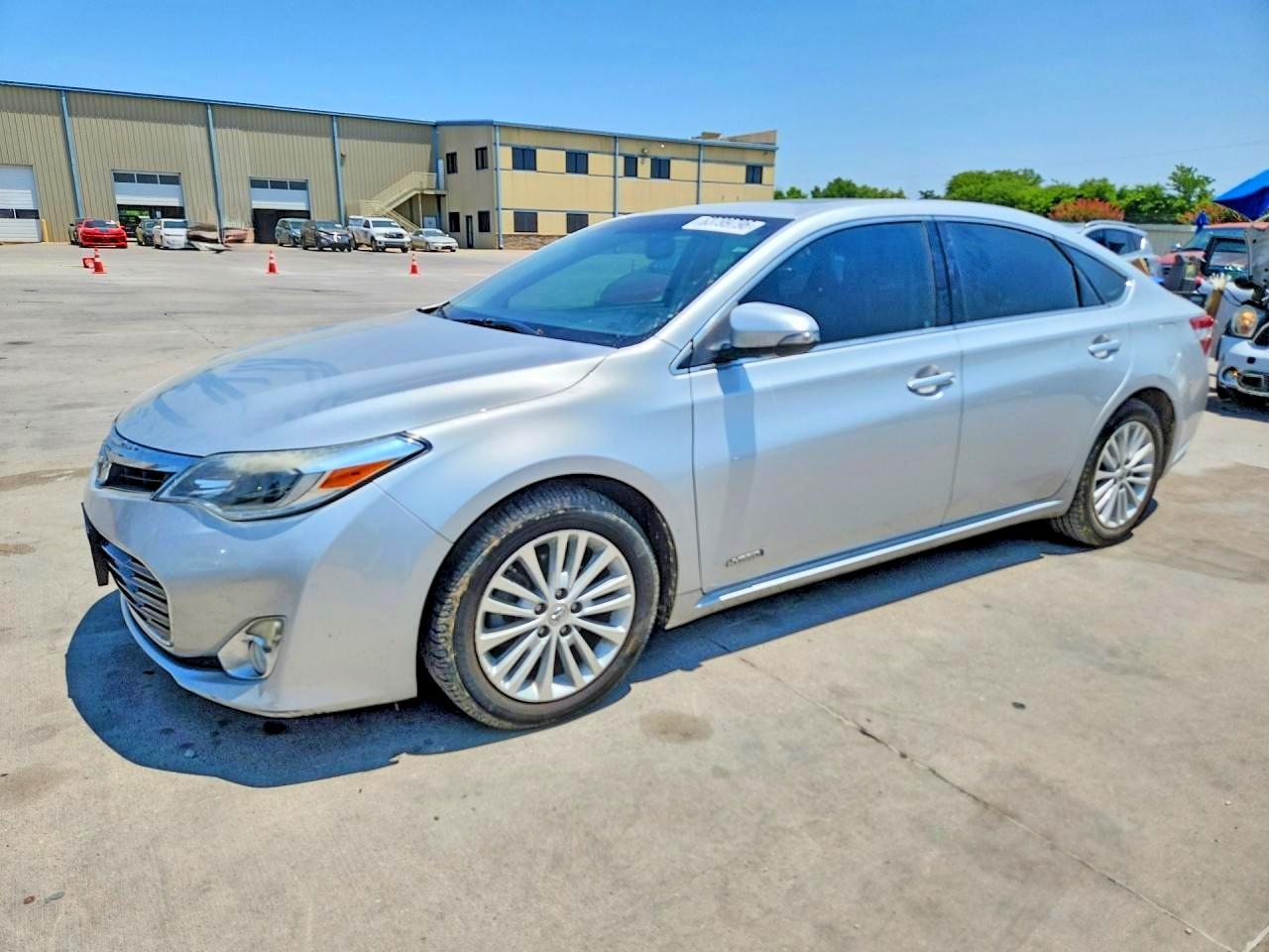 2013 Toyota Avalon Hybrid Limited
