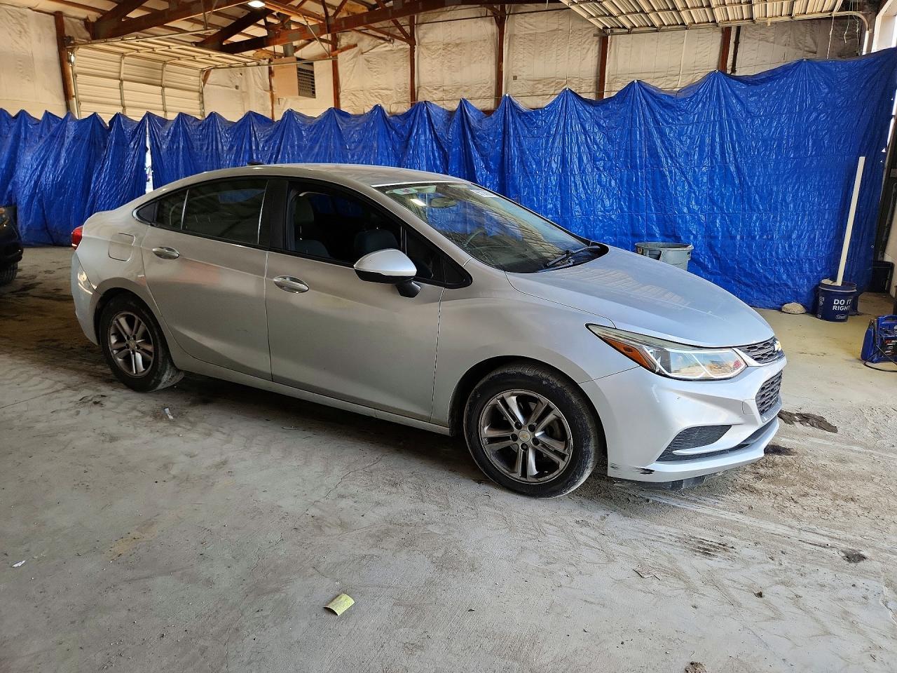 2018 Chevrolet Cruze Ls - Фото 4