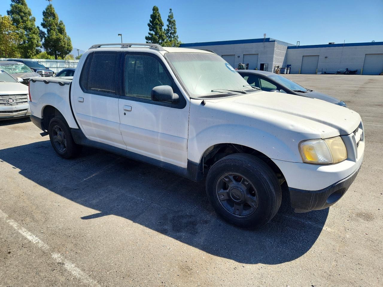 2002 Ford Explorer Sport Trac - Фото 4
