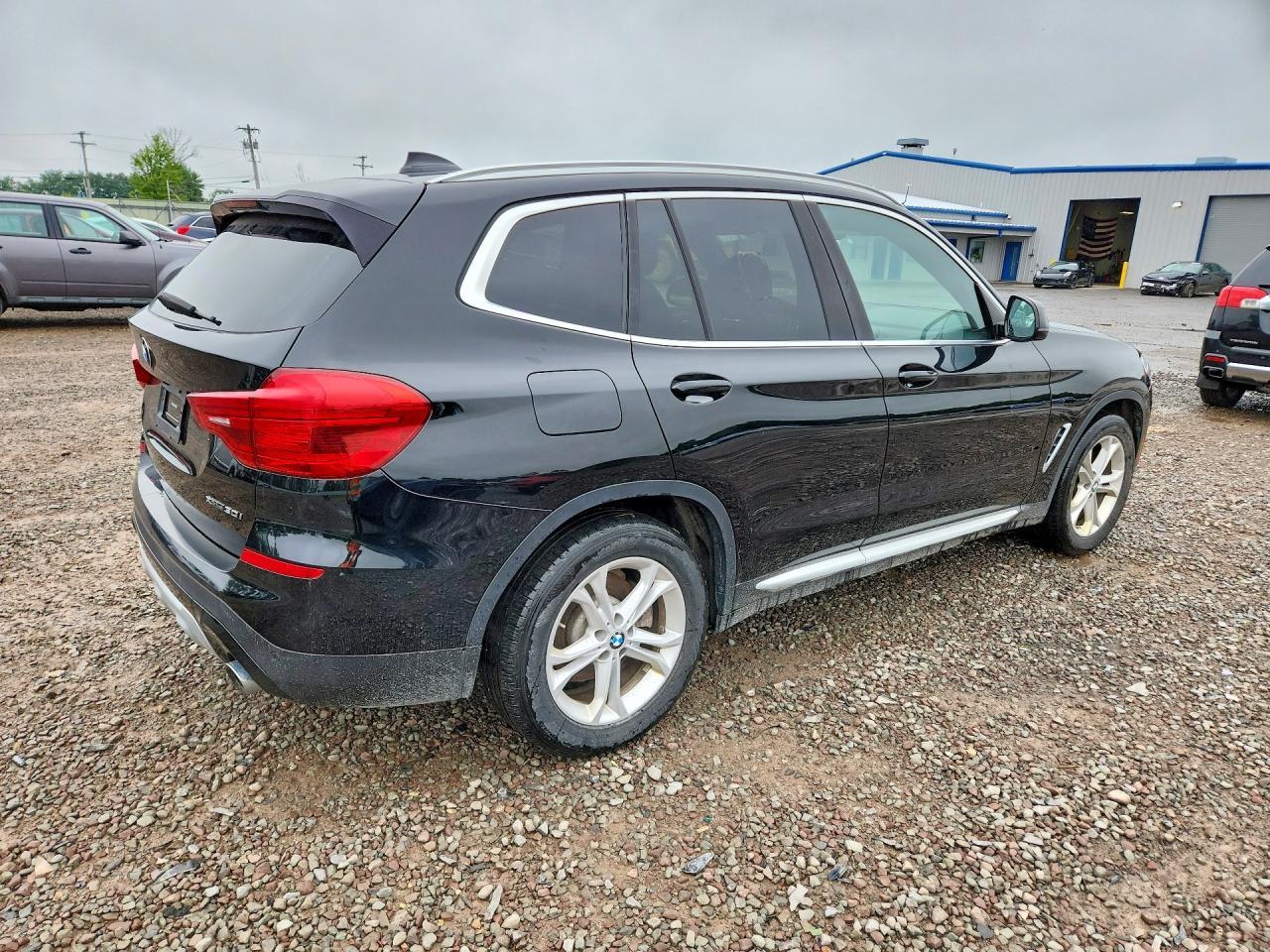 2019 BMW X3 xDrive30I - Фото 3