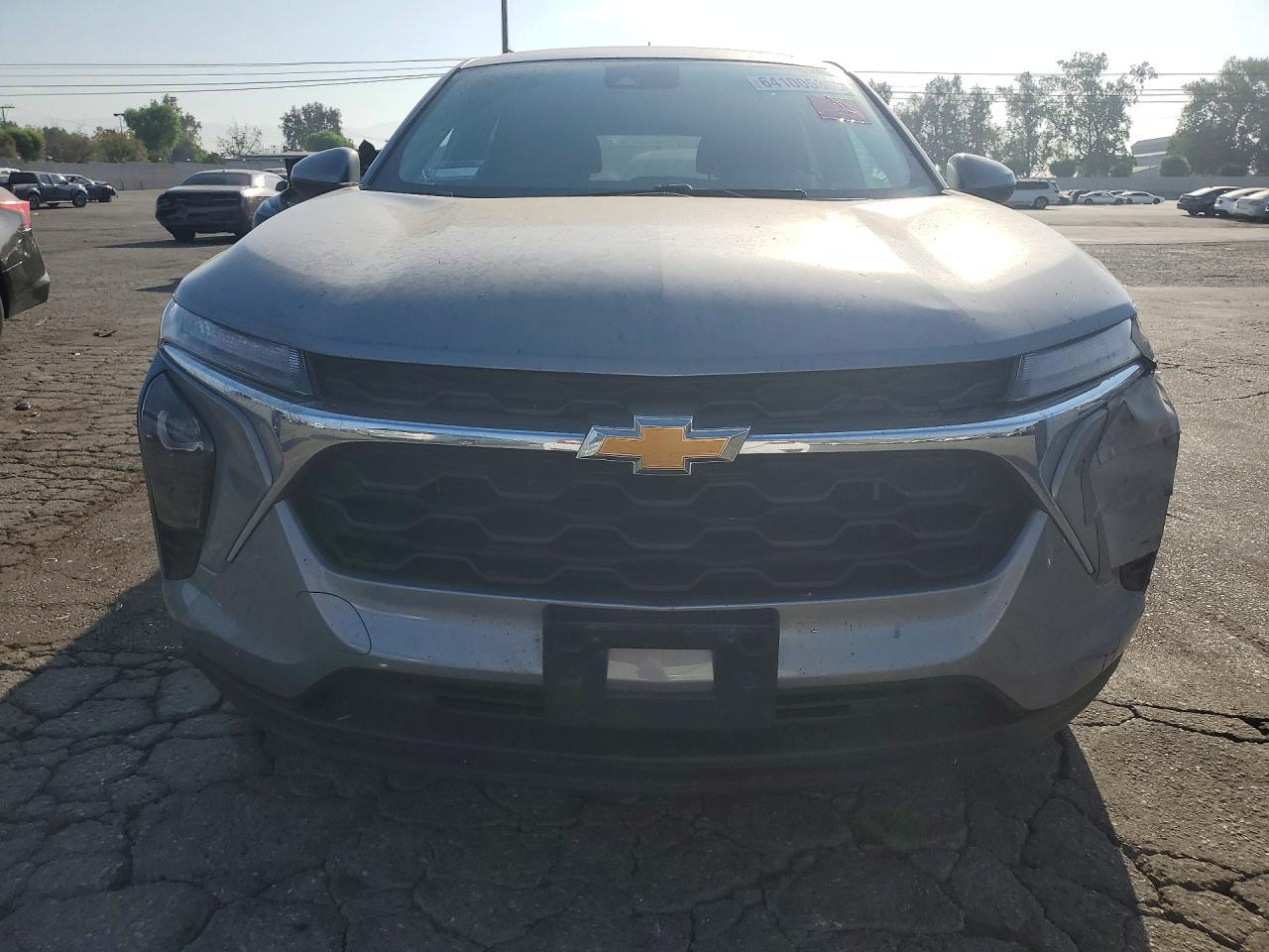 2024 Chevrolet Trax Ls - Фото 5