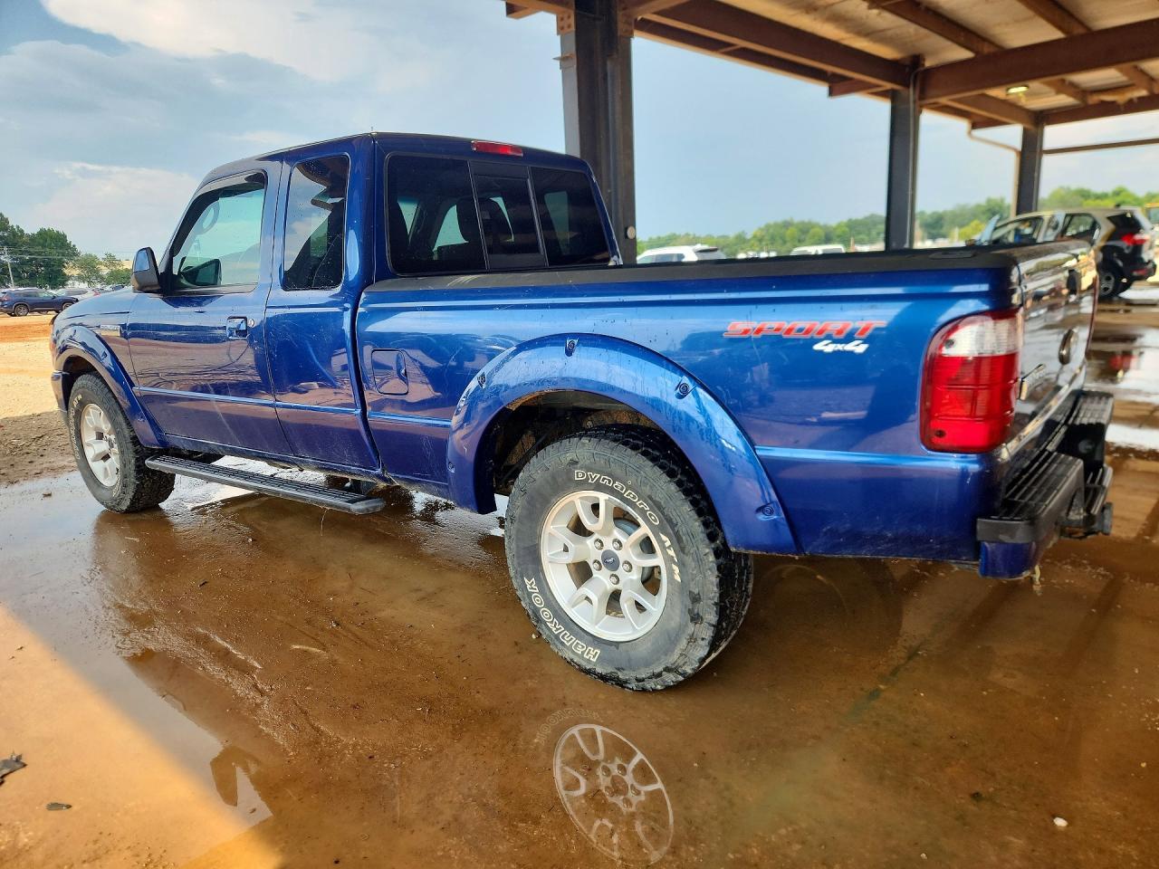 2011 Ford Ranger Super Cab - Image 2