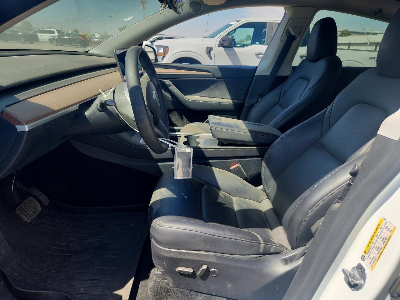 2024 Tesla Model Y - Фото 7