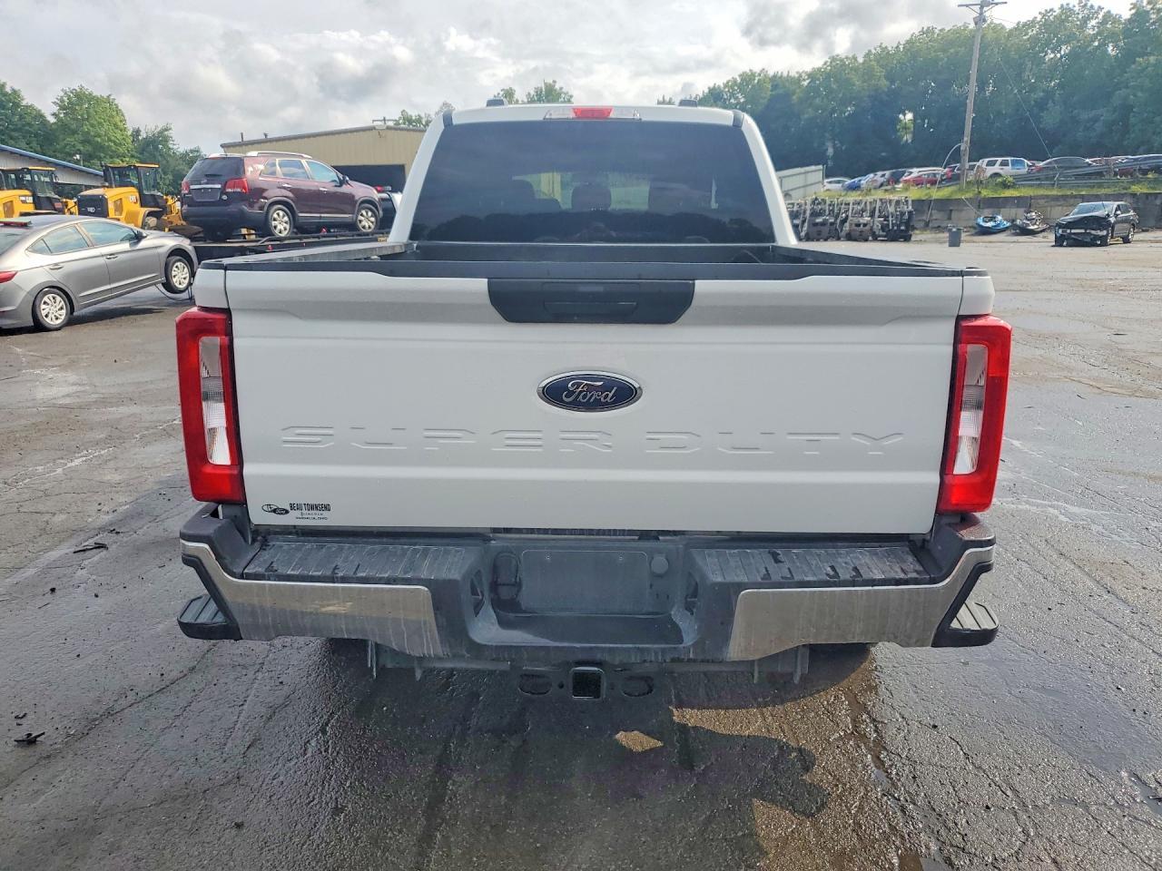 2024 Ford F250 Super Duty - Фото 6