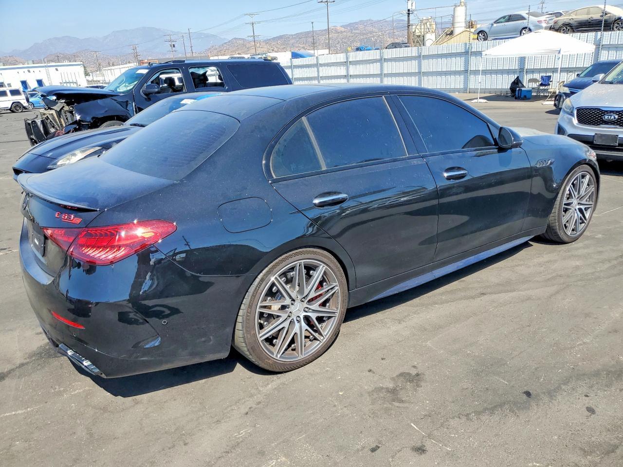 2025 Mercedes-Benz C 63 Amg S E Performance - Image 3