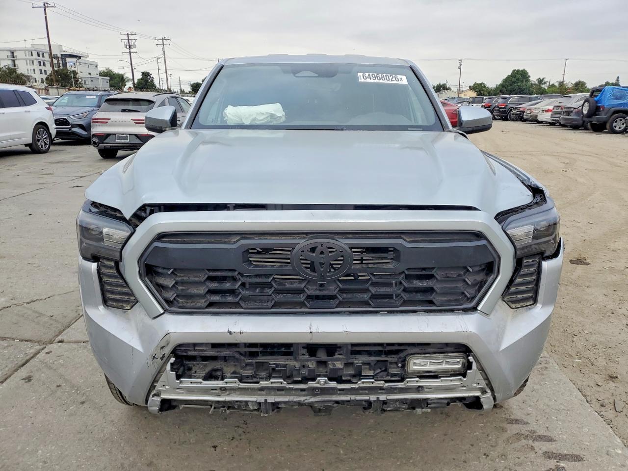 2025 Toyota Tacoma Sr5 - Image 5