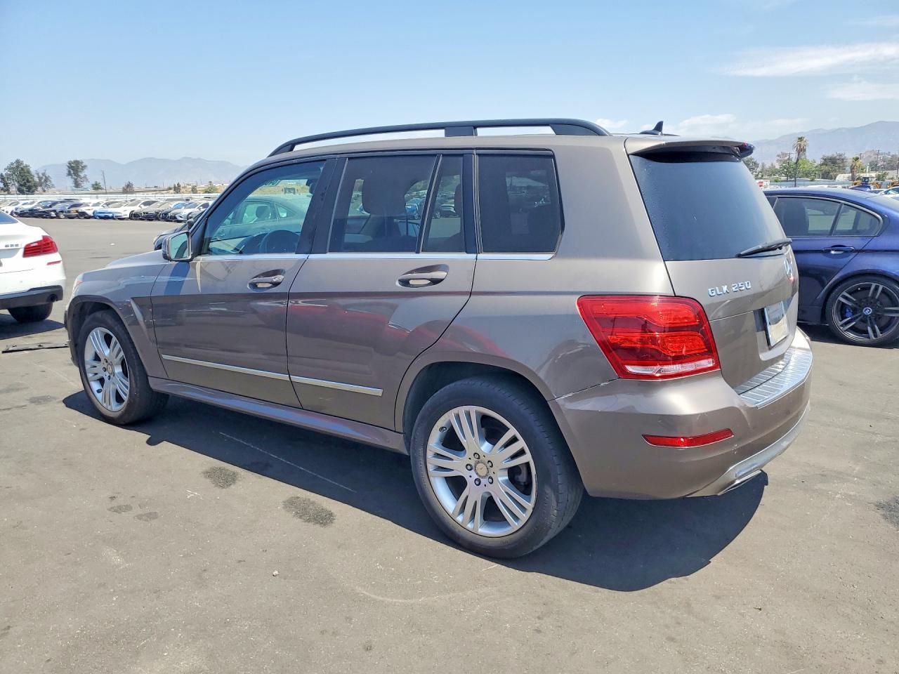 2014 Mercedes-Benz Glk 250 Bluetec - Image 2