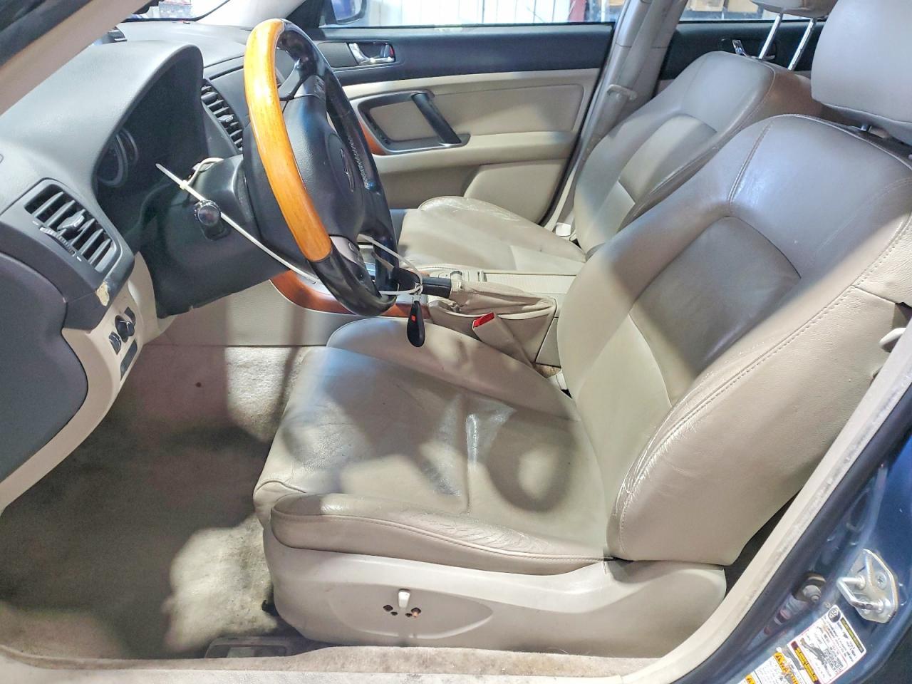 2005 Subaru Legacy Outback 3.0R - Фото 7