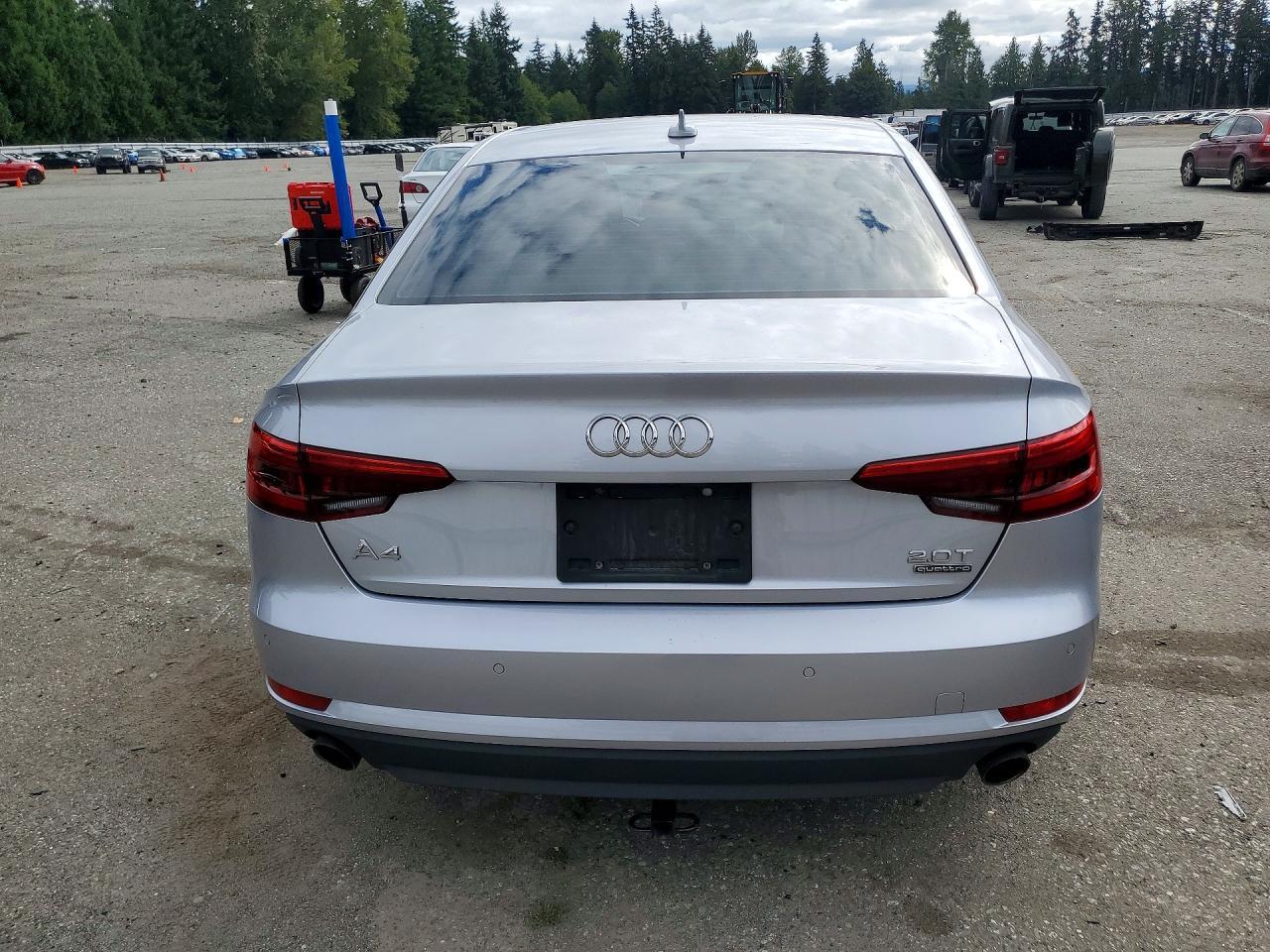 2017 Audi A4 Premium - Фото 6