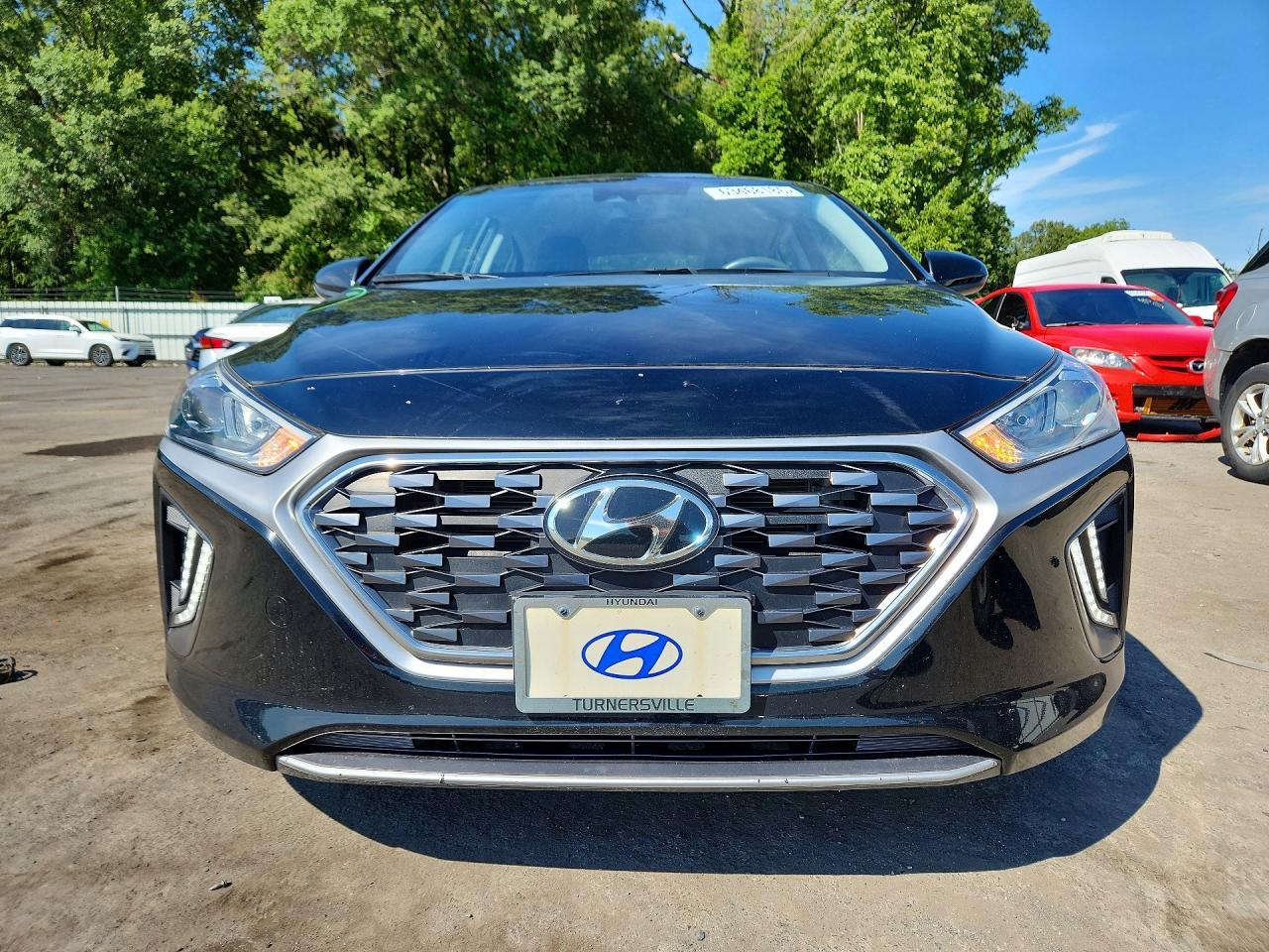2022 Hyundai Ioniq Se - Фото 5