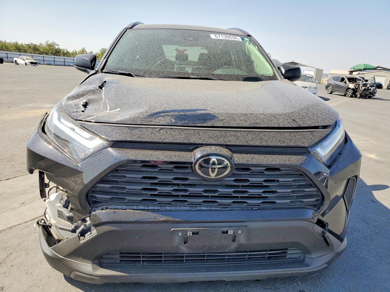 2025 Toyota Rav4 Le - Image 5