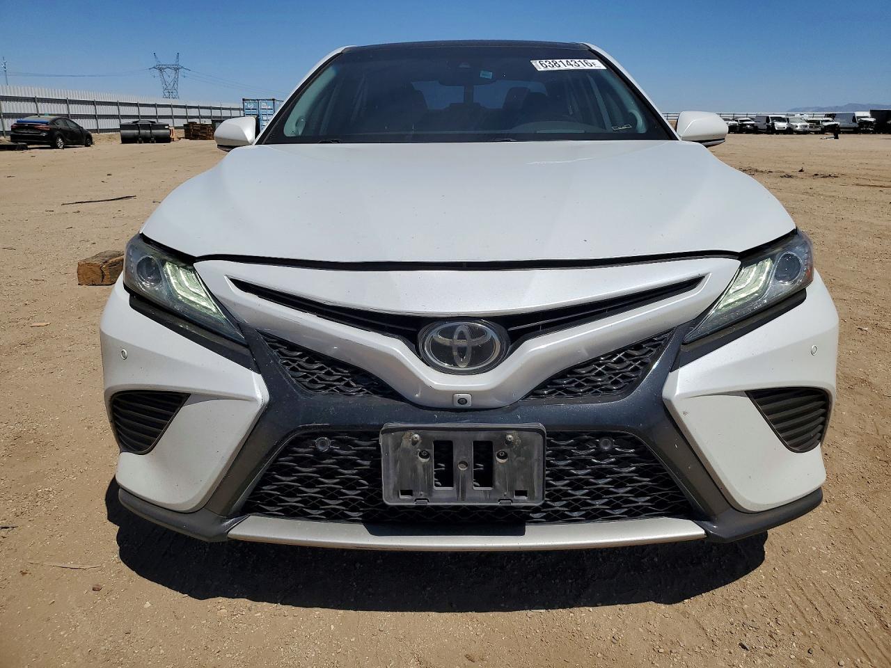 2019 Toyota Camry Xse V6 - Image 5