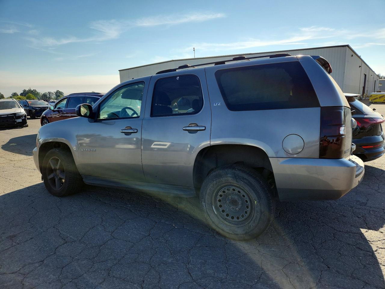 2007 Chevrolet Tahoe K1500 - Image 2