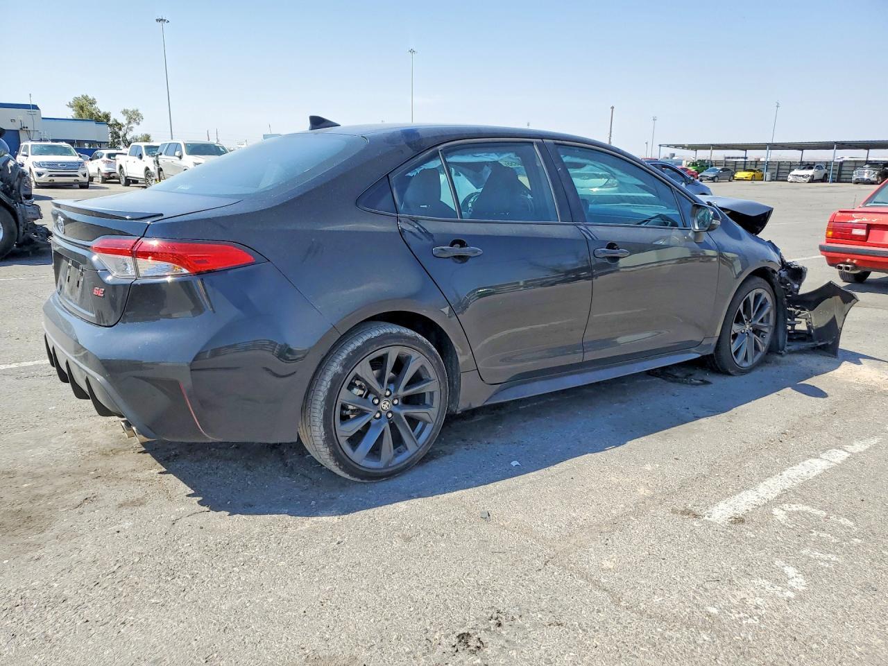 2026 Toyota Corolla Se - Фото 3