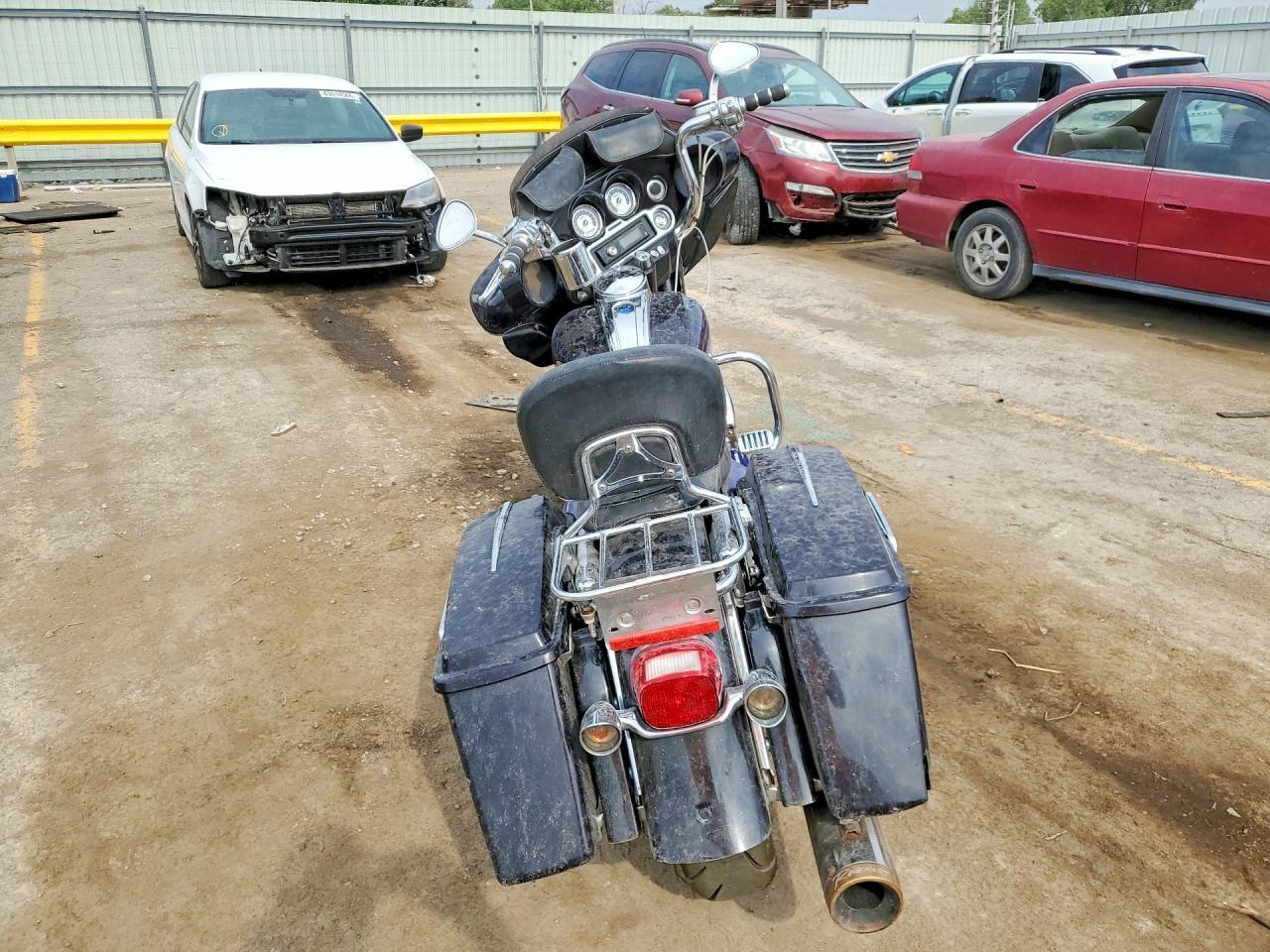 2004 Harley-Davidson Flhtcse - Фото 4