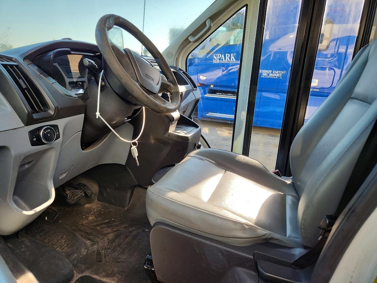 2015 Ford Transit T-250 - Фото 7