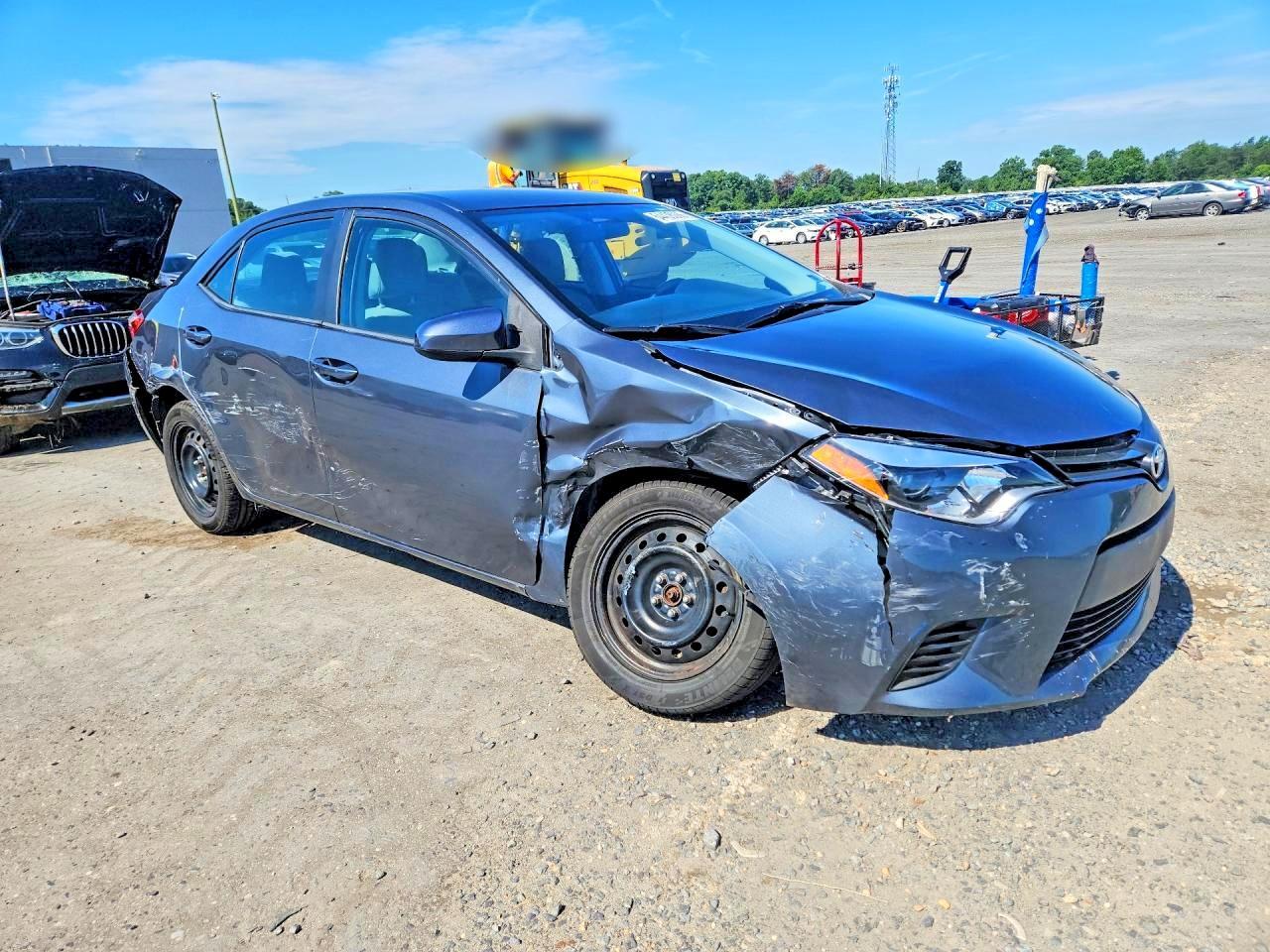 2016 Toyota Corolla Le - Image 4