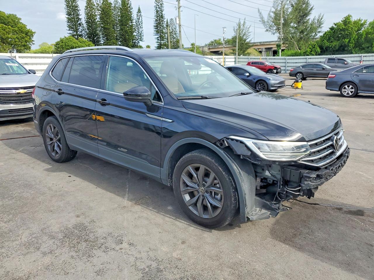 2024 Volkswagen Tiguan Se - Фото 4