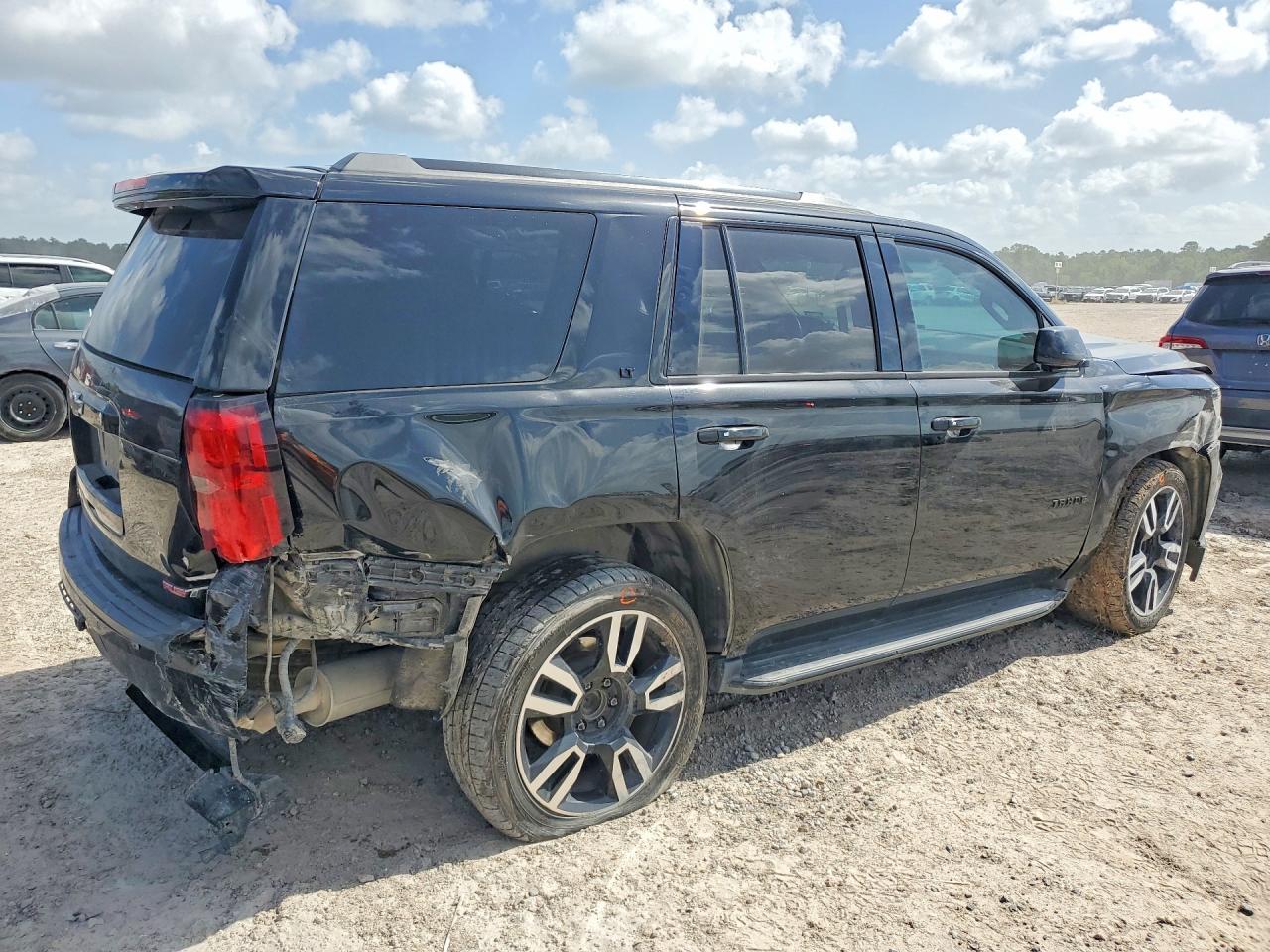 2019 Chevrolet Tahoe C1500 Lt - Фото 3