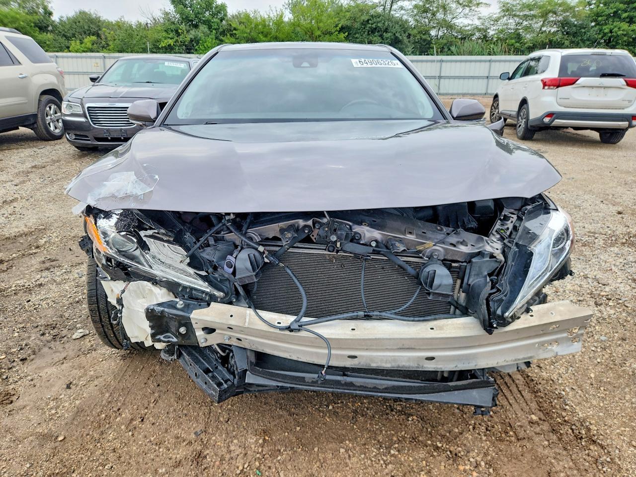 2019 Toyota Camry Hybrid Xle - Image 5