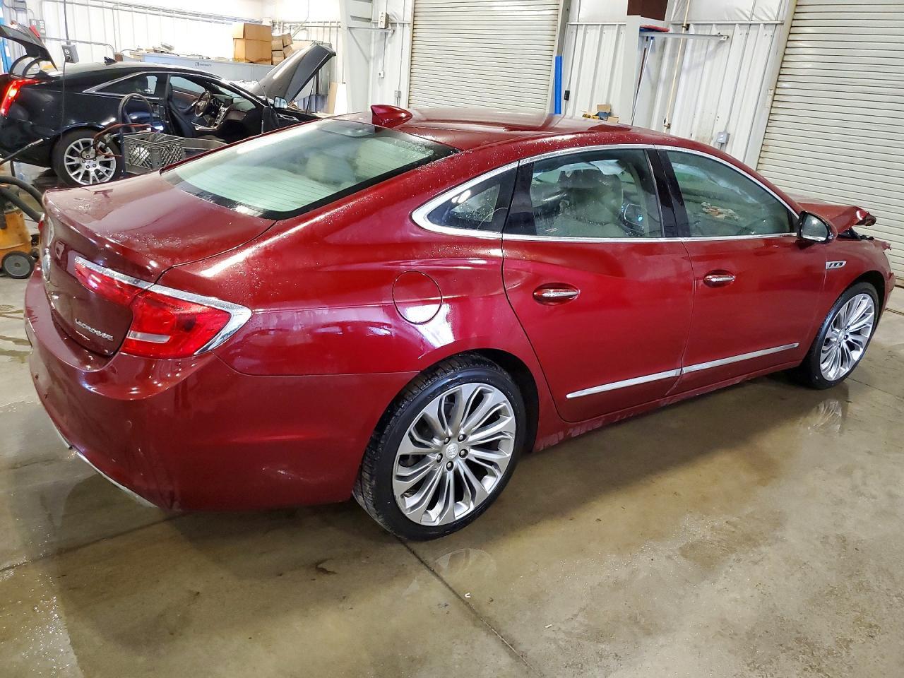 2017 Buick Lacrosse Essence - Фото 3