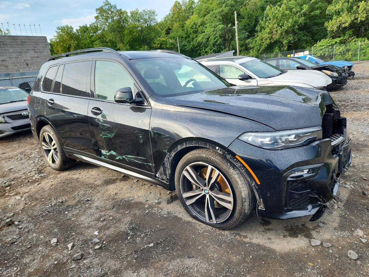 2021 BMW X7 xDrive40I - Image 4
