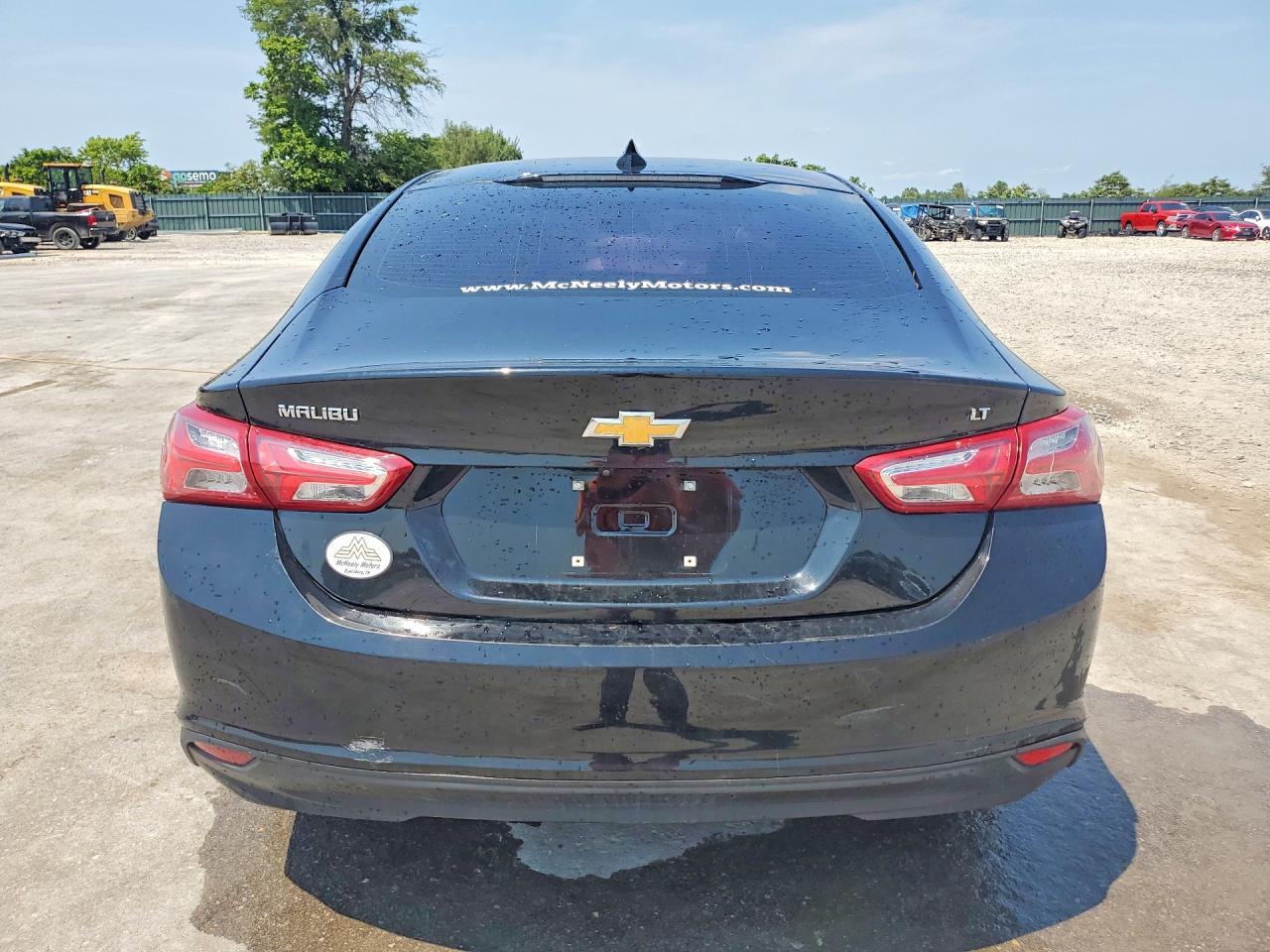 2020 Chevrolet Malibu Ls - Фото 6