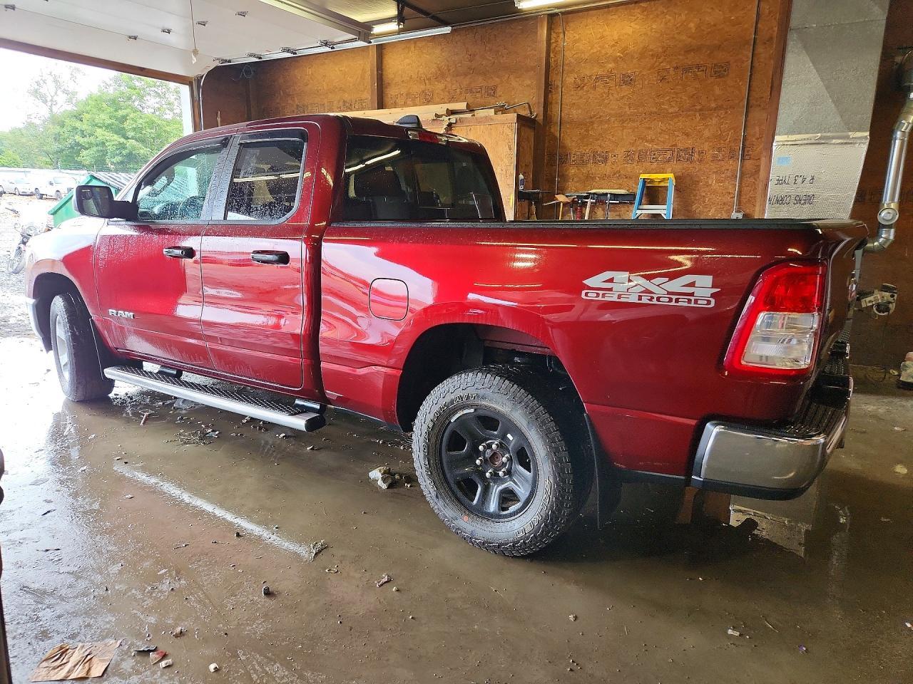 2019 Ram 1500 Tradesman - Фото 2
