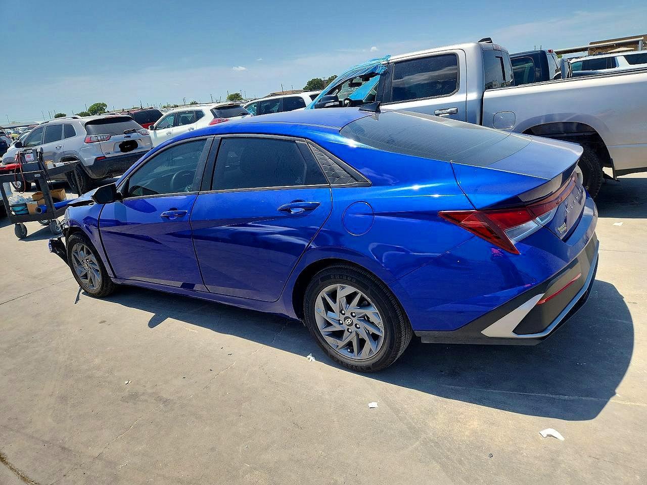 2024 Hyundai Elantra Sel - Фото 2