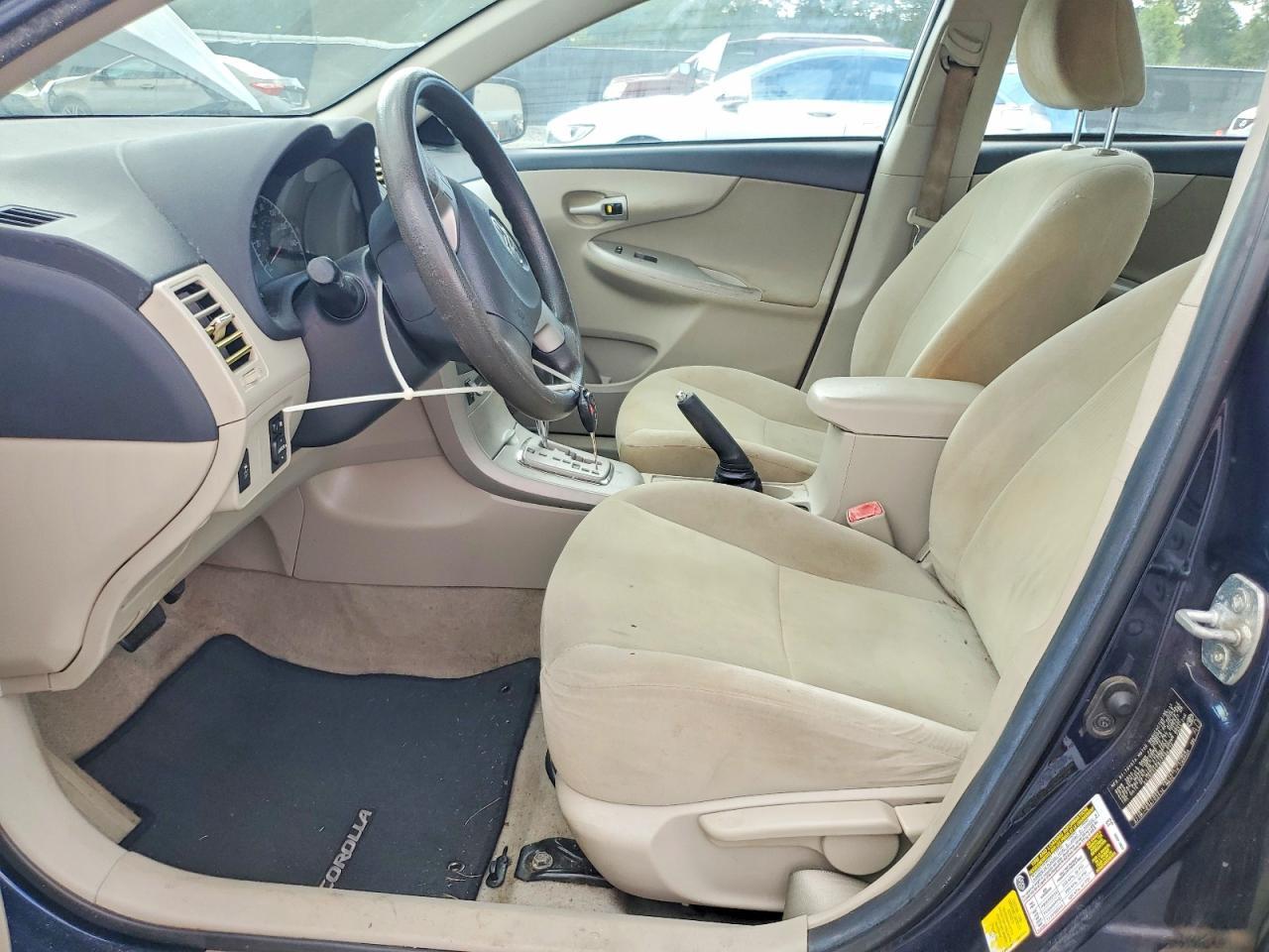 2012 Toyota Corolla Le - Фото 7
