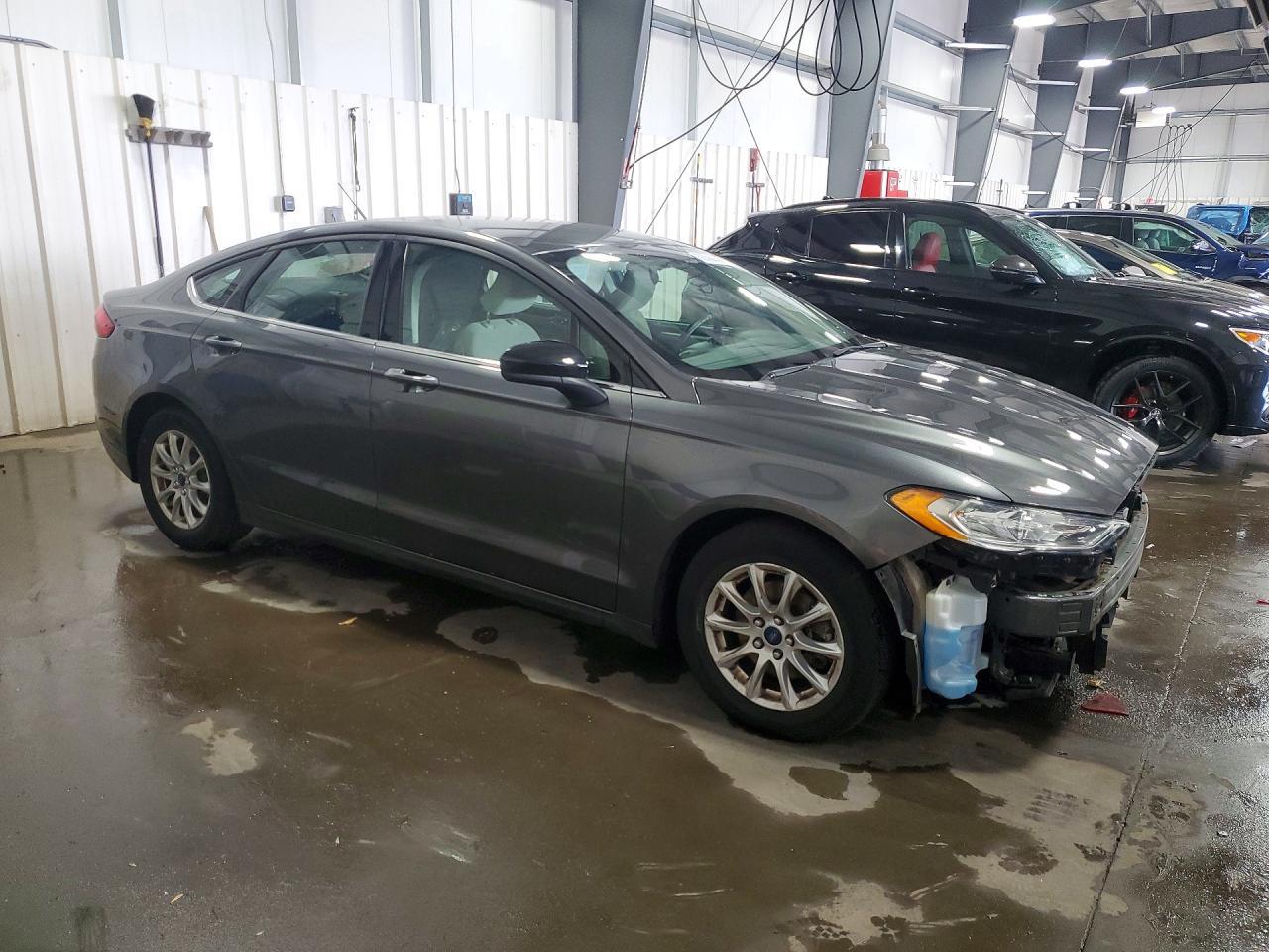 2018 Ford Fusion S - Фото 4