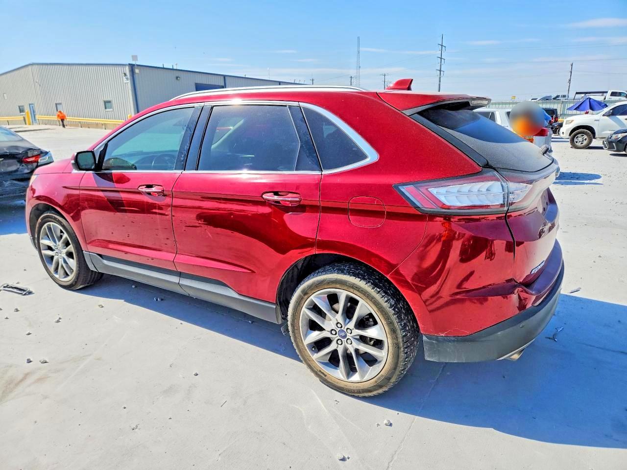 2018 Ford Edge Titanium - Фото 2