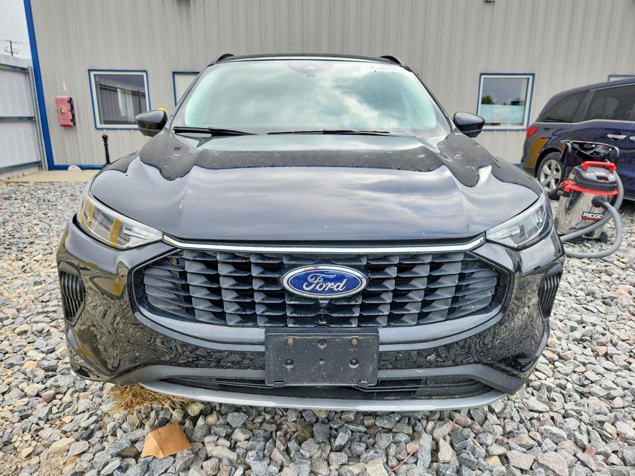 2023 Ford Escape Active - Image 5