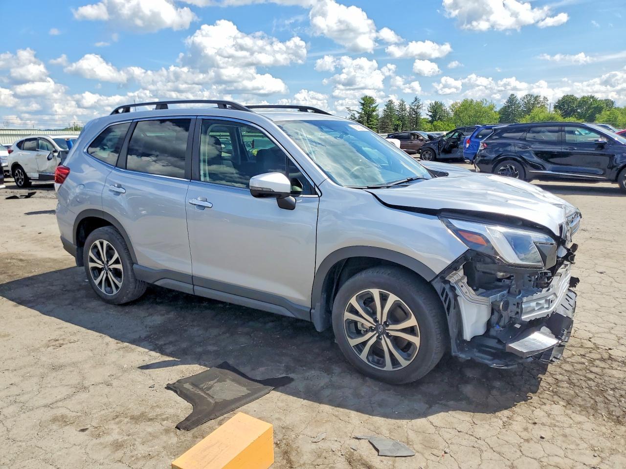 2023 Subaru Forester Limited - Фото 4