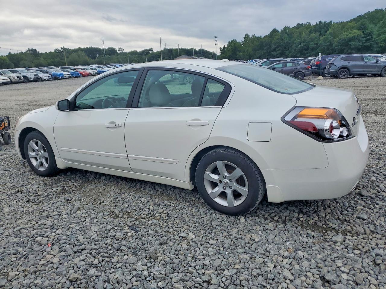 2009 Nissan Altima 2.5 - Фото 2